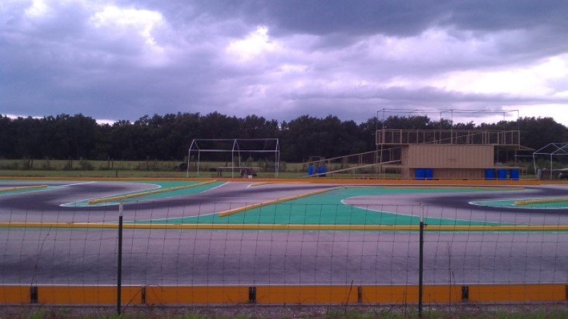 p_00099.jpg